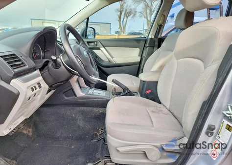 2015 Subaru Forester 2.5I z USA, uszkodzony, nr VIN JF2SJABC0FH418654